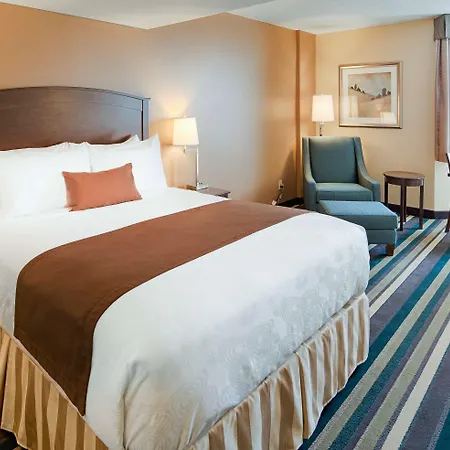 Best Western Plus Winnipeg Airport Hotel Exterior photo