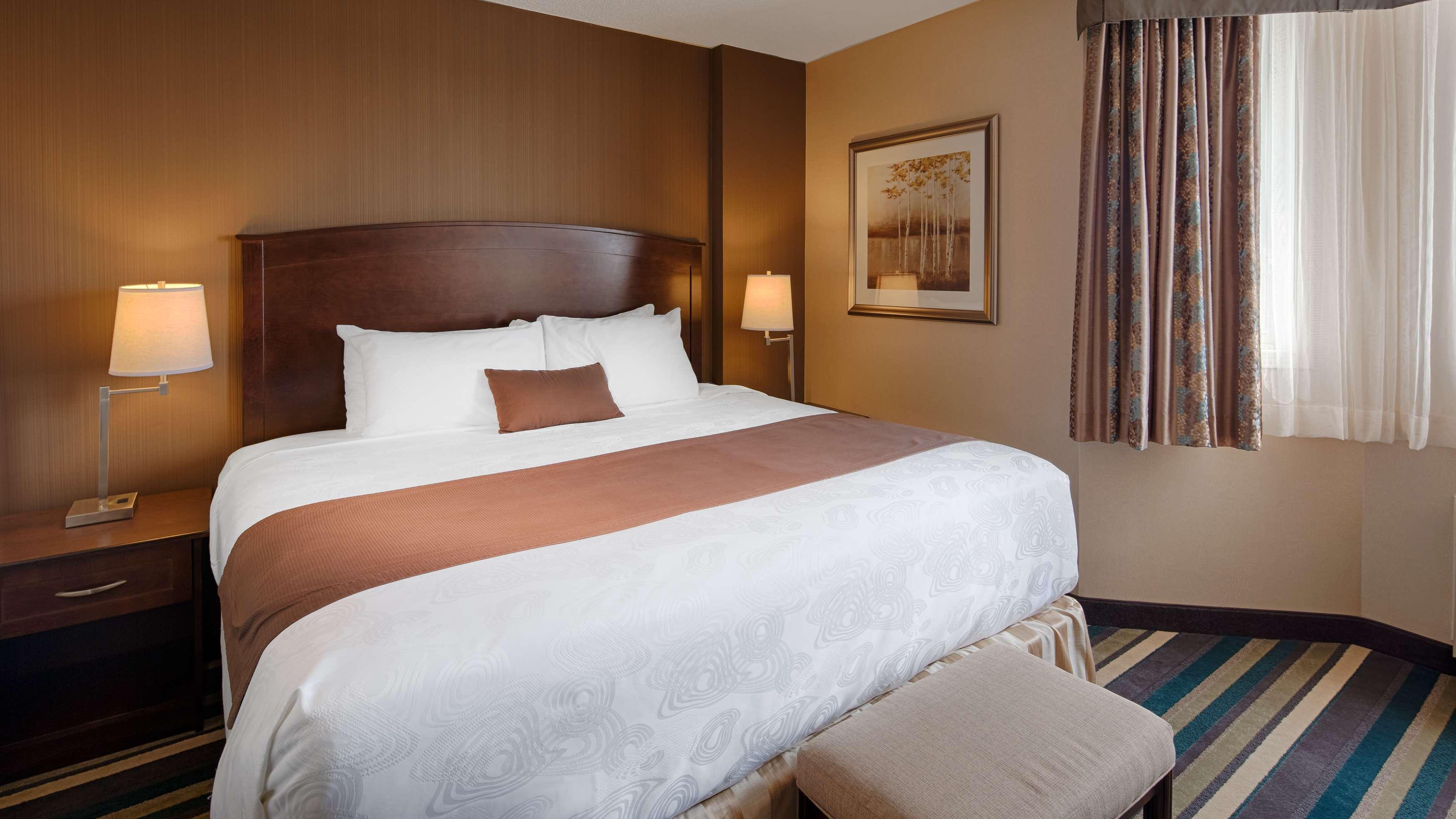 Western Airport Hotel 3*